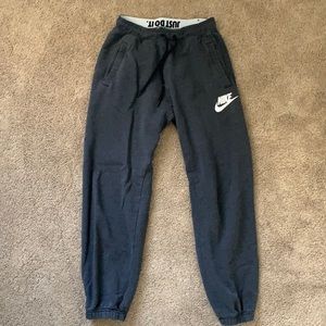 Nike Sweatpants